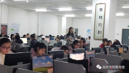 為畢業生論文助力講座圓滿成功，信息咨詢服務獲得高度贊譽